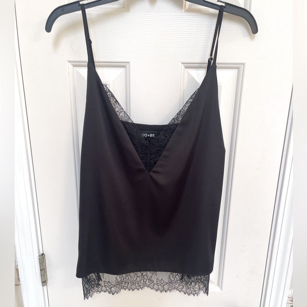 NWOT VICI Satin Lace Cami Tank